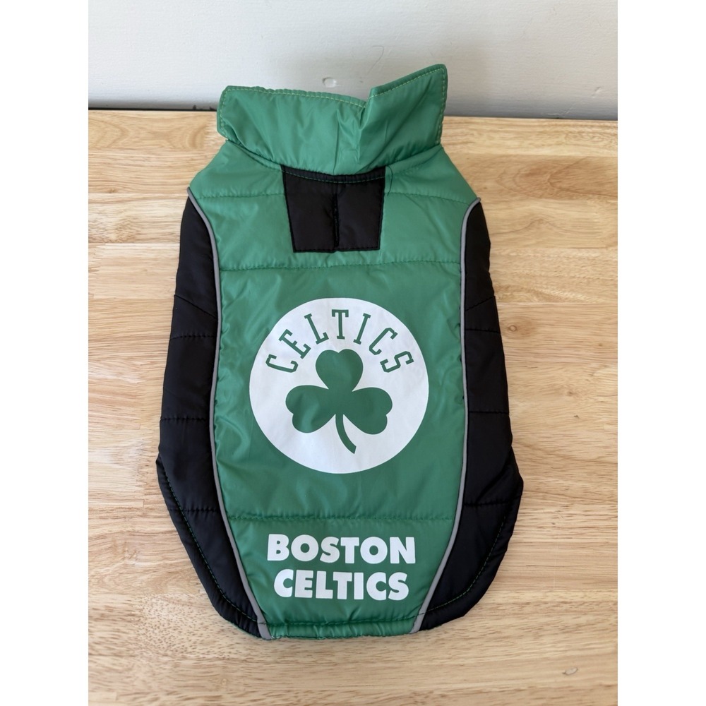 BOSTON CELTICS TEAM PET WEAR PUFFER VEST SMALL
